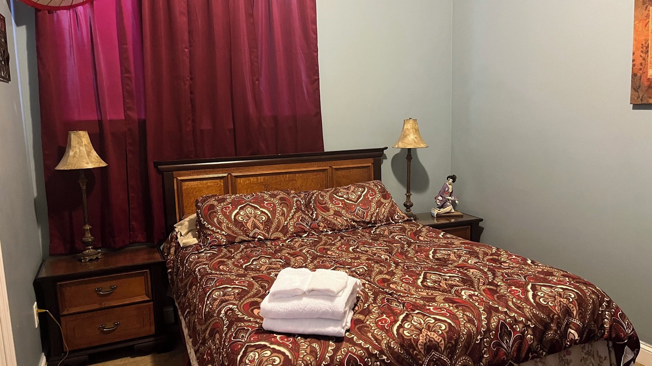 Photo of Bedroom in Lorain