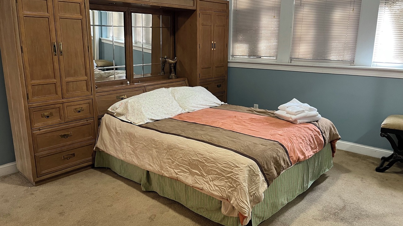 Photo of Bedroom in Lorain