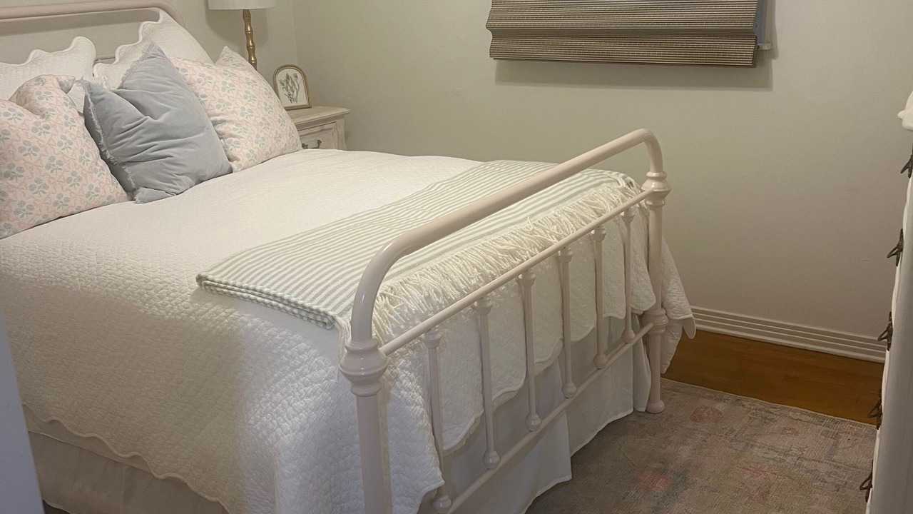 Photo of Bedroom in Batesville