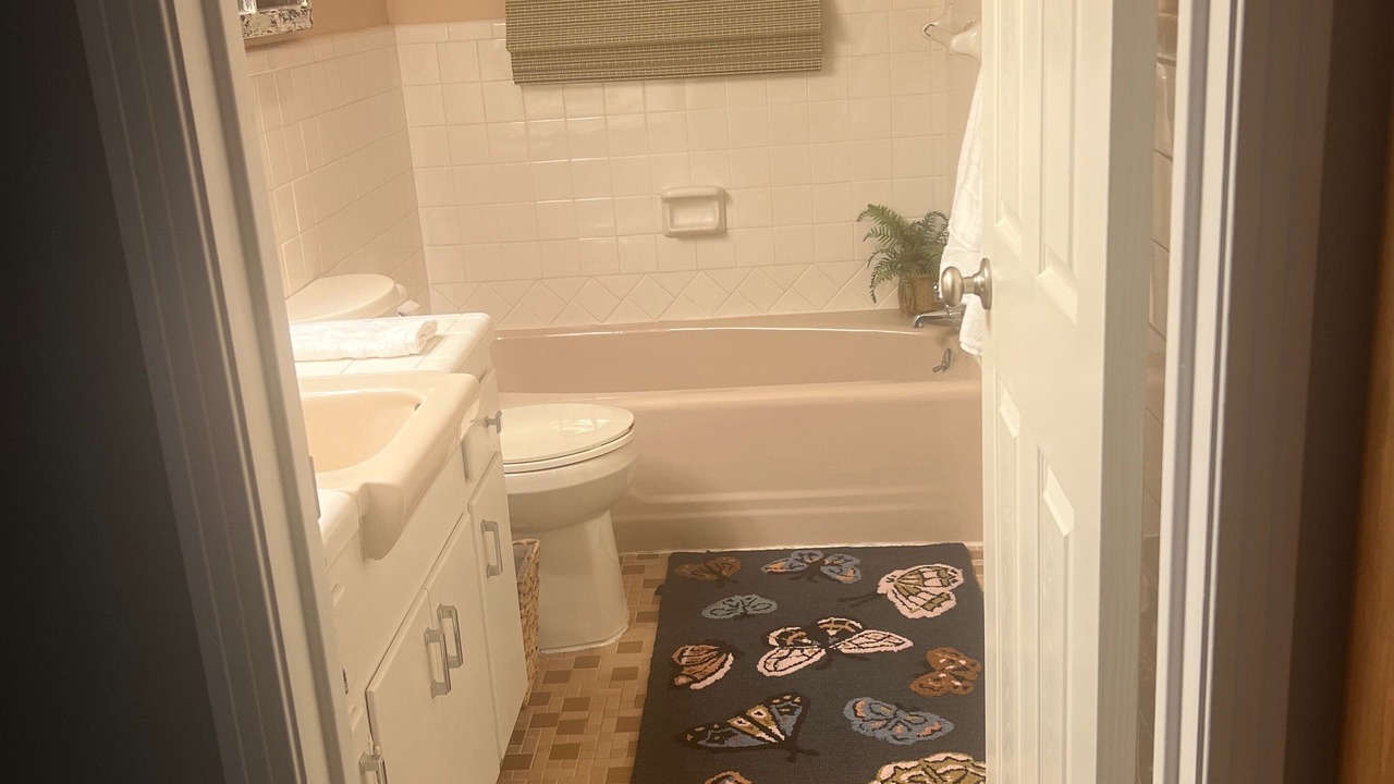 Photo of Bathroom in Batesville