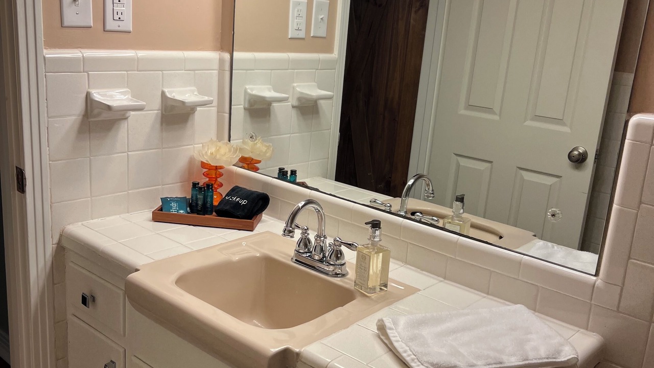 Photo of Bathroom in Batesville