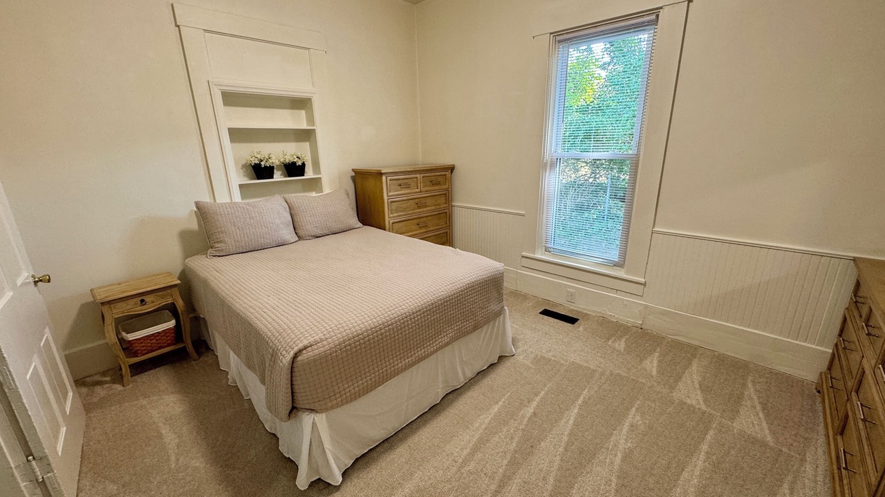 Photo of Bedroom in Oxford