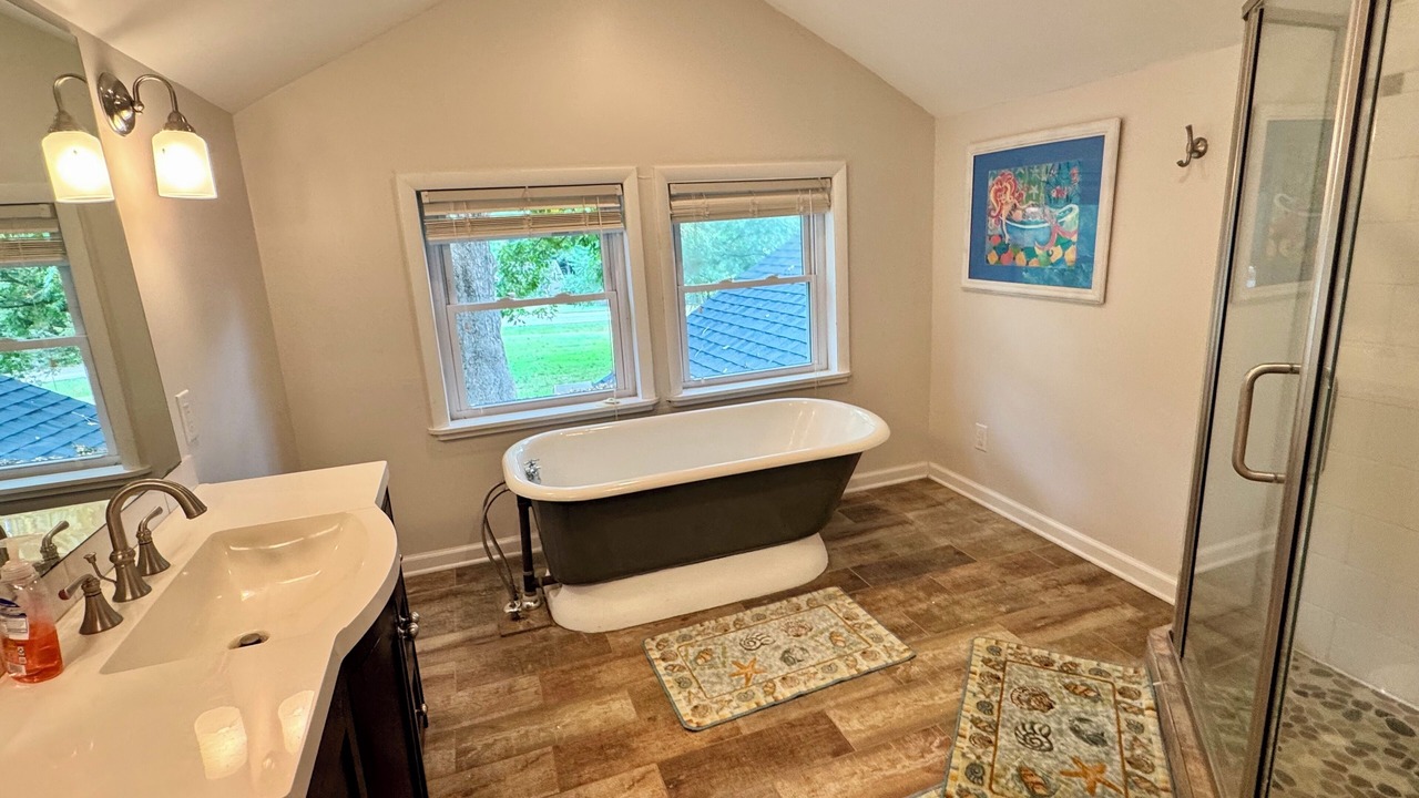Photo of Bathroom in Apex