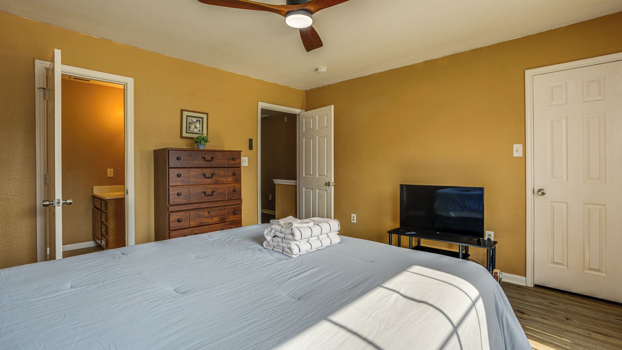 Photo of Bedroom in Northeast Houston