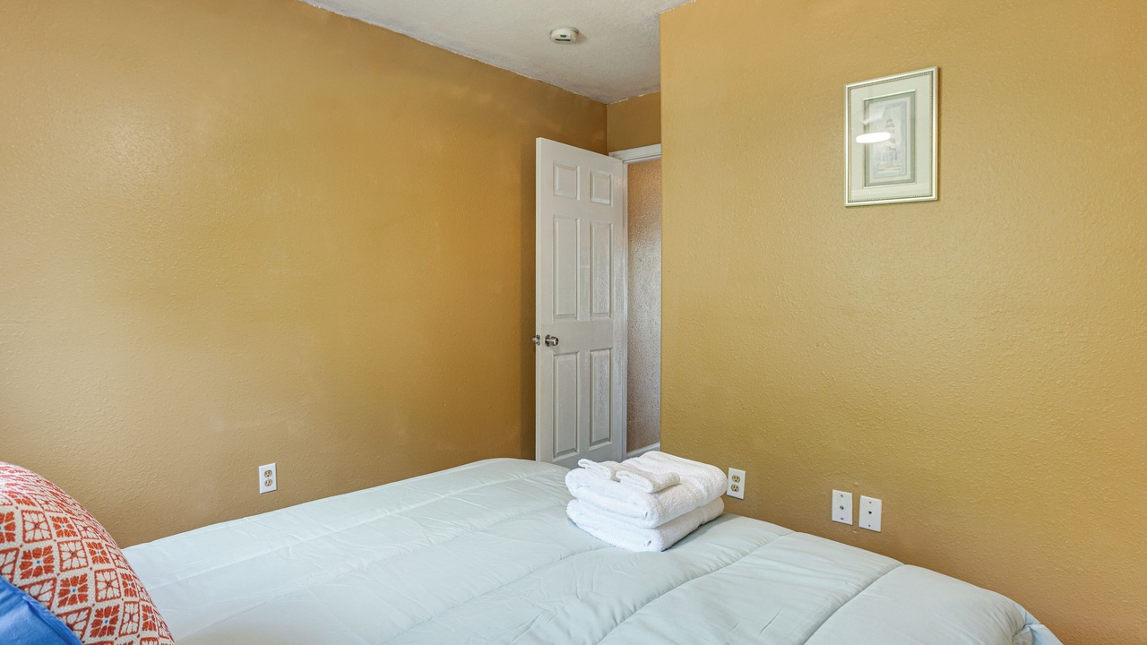 Photo of Bedroom in Northeast Houston