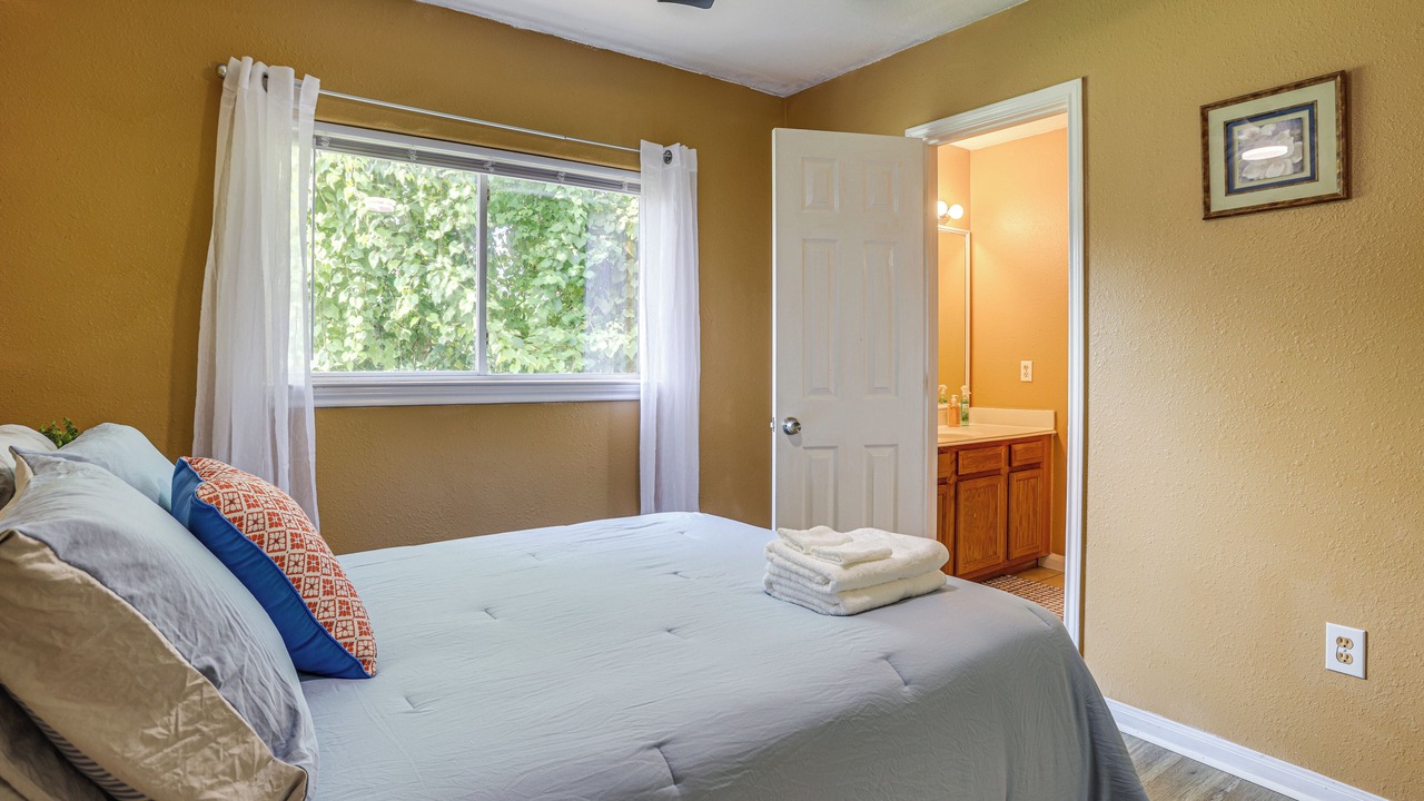 Photo of Bedroom in Northeast Houston