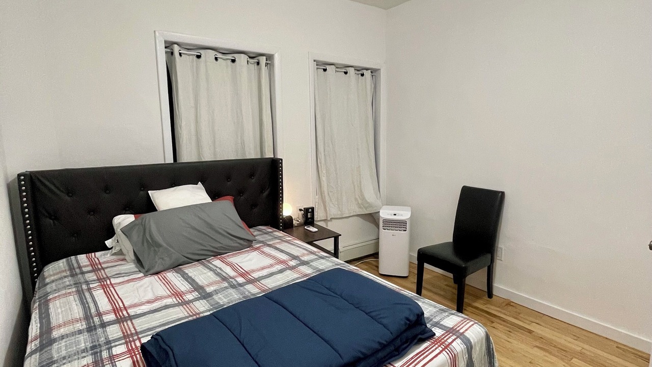 Photo of Bedroom in Queens