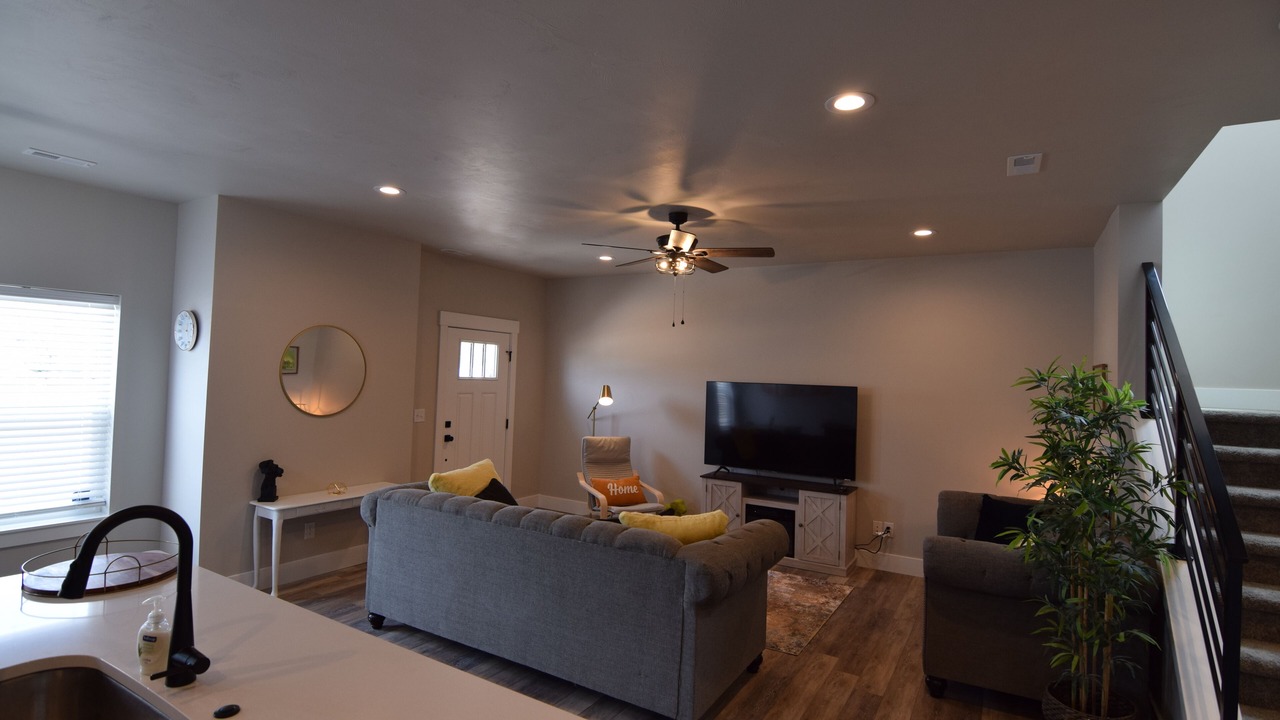Photo of Livingroom in Ammon