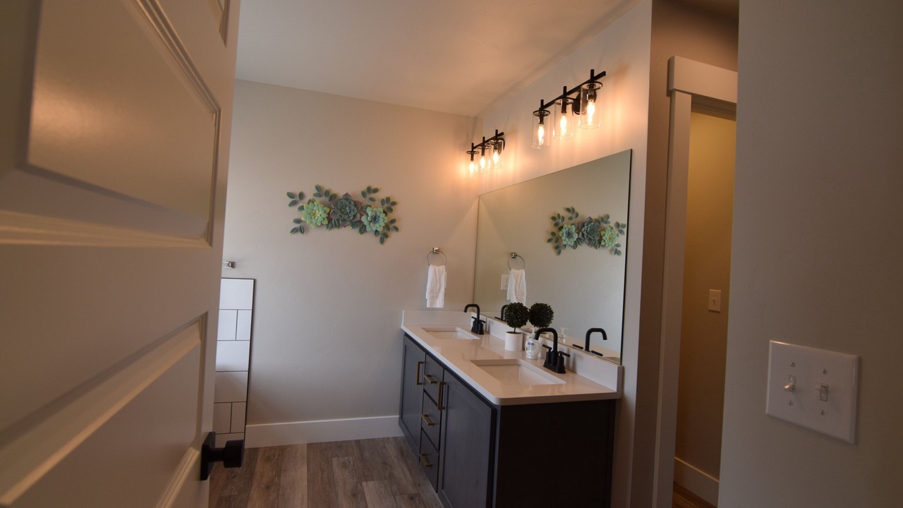 Photo of Bathroom in Ammon