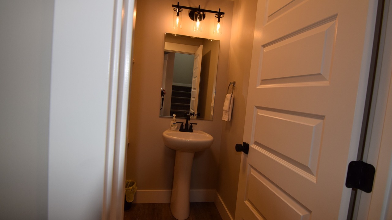 Photo of Bathroom in Ammon