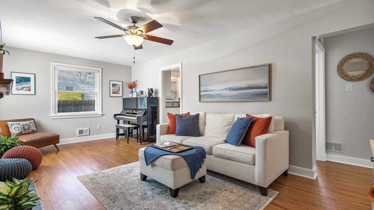 Photo of Livingroom in Tuckahoe