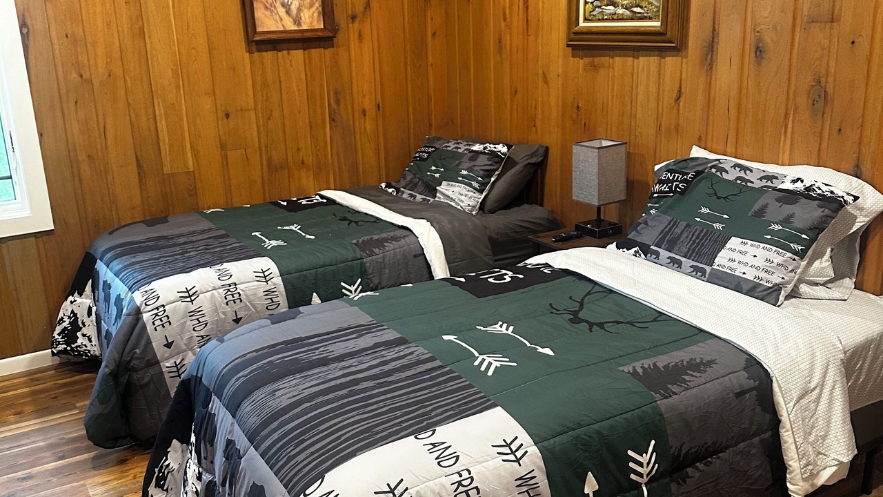 Photo of Bedroom in Eureka