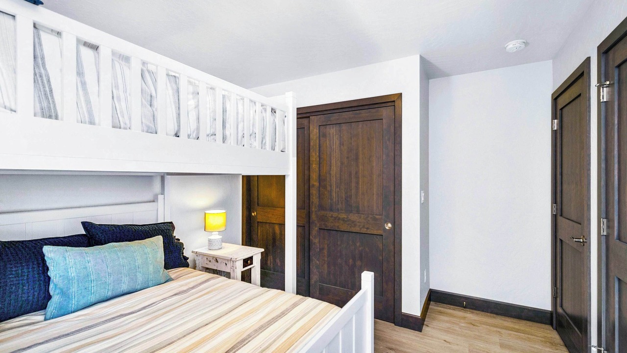 Photo of Bedroom in Dover Bay