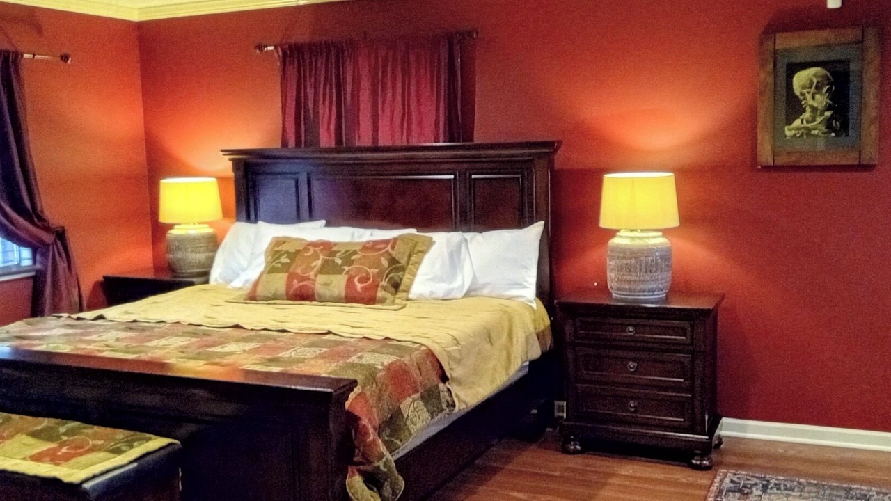 Photo of Bedroom in Newburgh