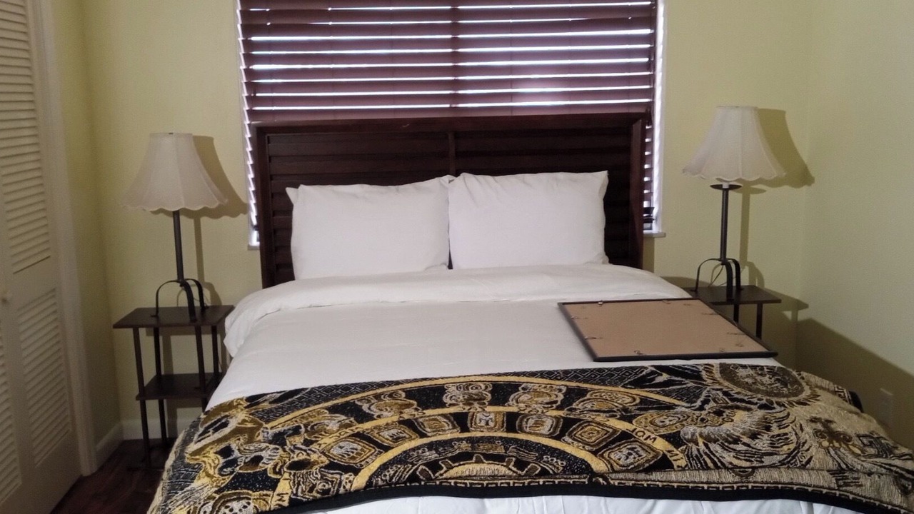 Photo of Bedroom in Newburgh