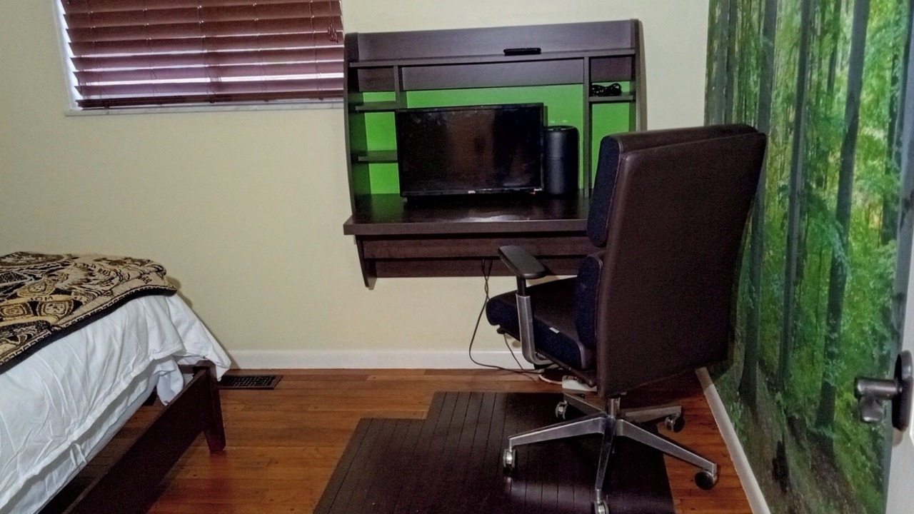 Photo of Bedroom in Newburgh