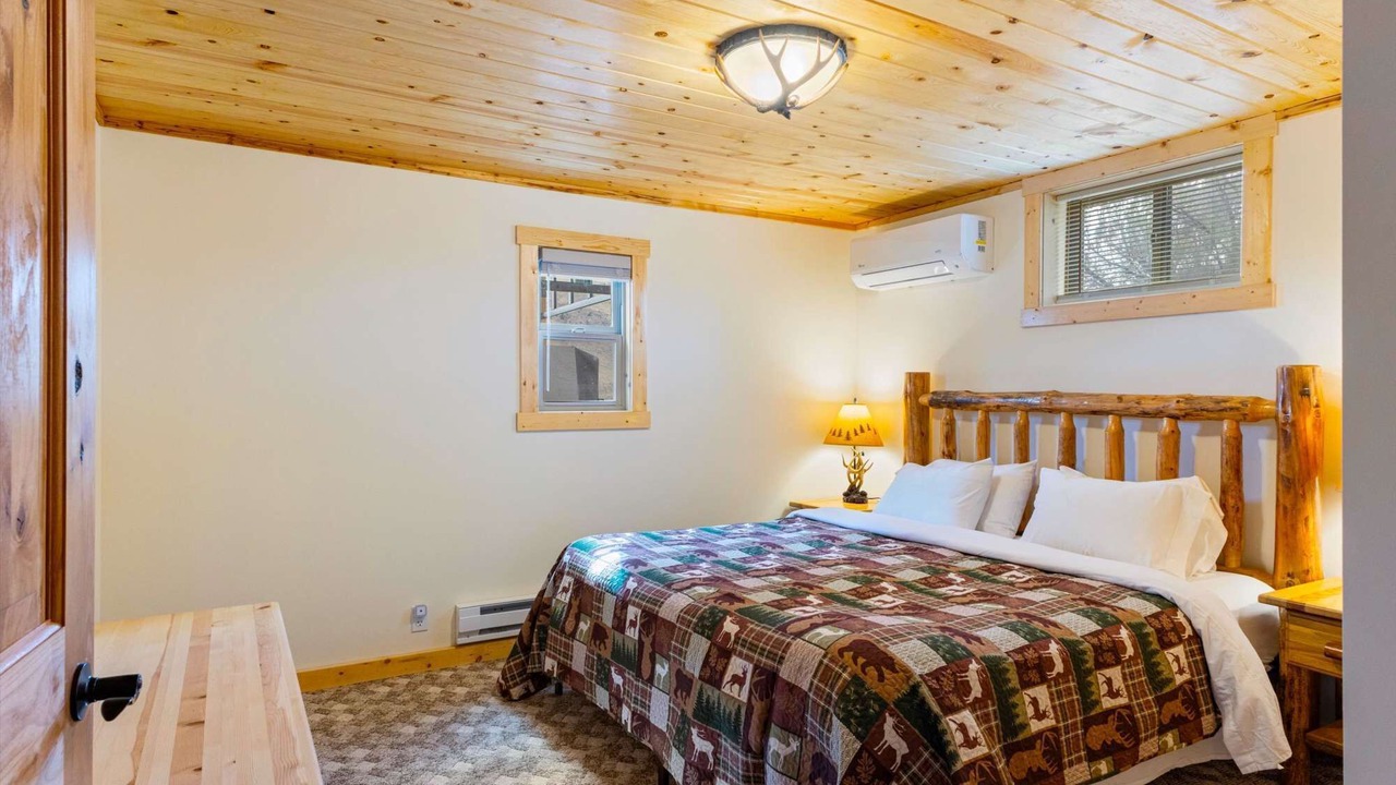 Photo of Bedroom in Gardiner