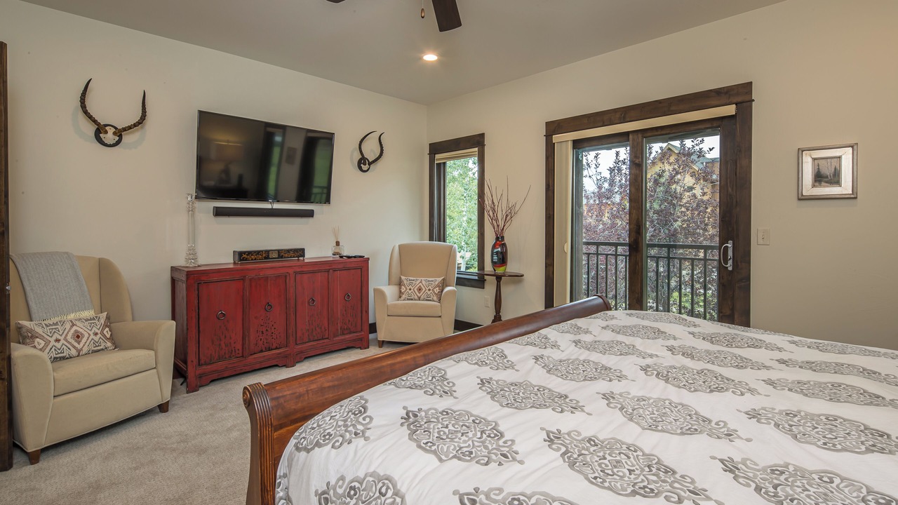 Photo of Patio Balcony in Big Sky