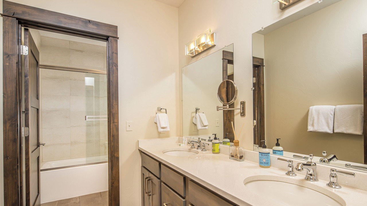 Photo of Bathroom in Big Sky