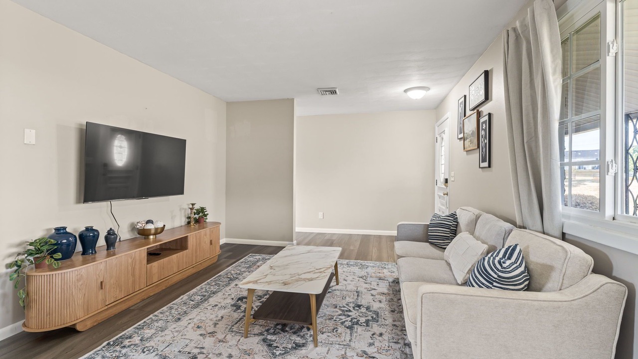 Photo of Livingroom in Beavercreek