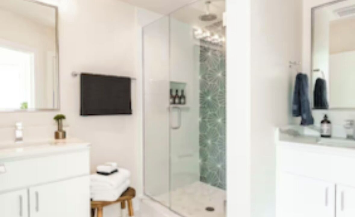 Photo of Bathroom in Kennedy King