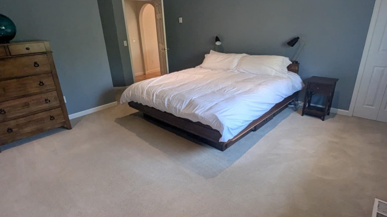 Photo of Bedroom in Troy
