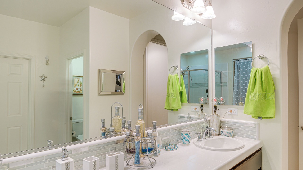 Photo of Bathroom in Rosedale