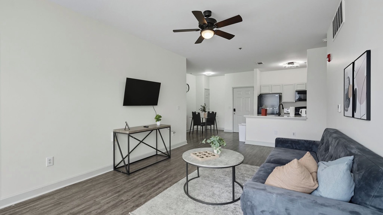 Photo of Livingroom in University District