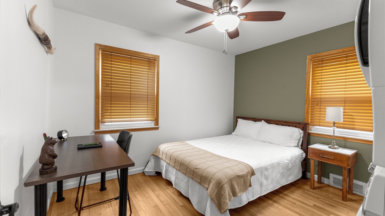 Photo of Bedroom in Royal Oak