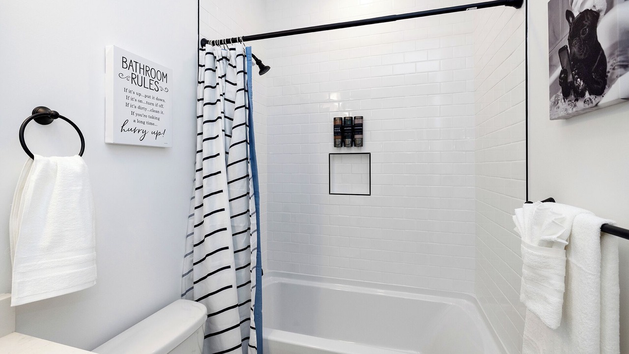 Photo of Bathroom in Ponderosa - Wingate