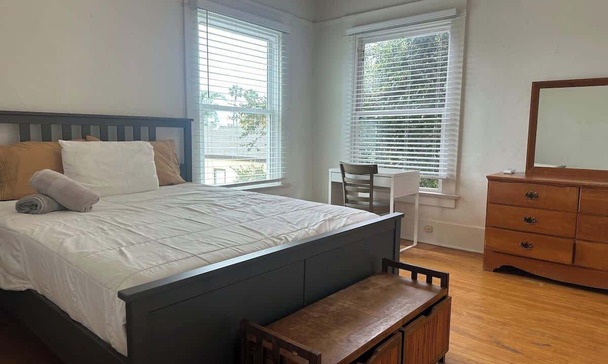 Photo of Bedroom in Golden Hill