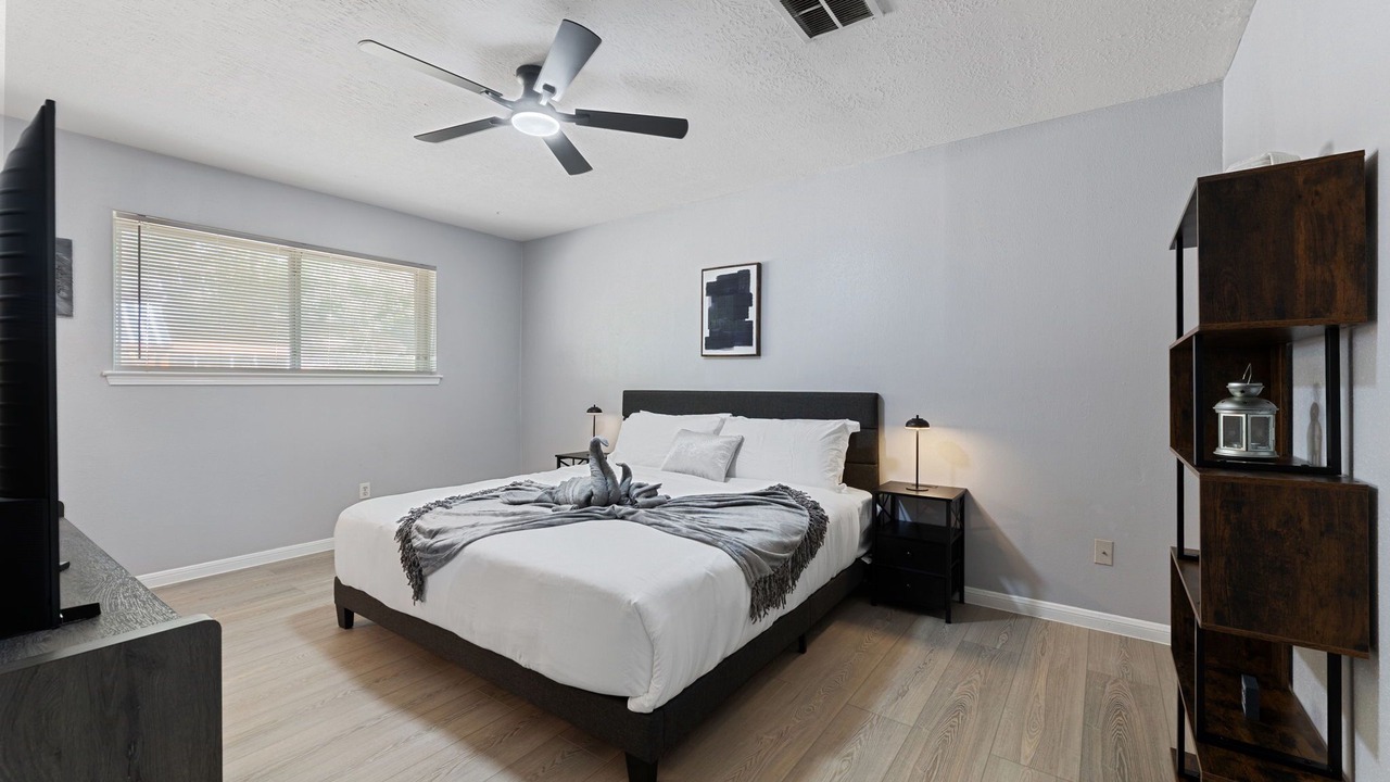 Photo of Bedroom in Atascocita