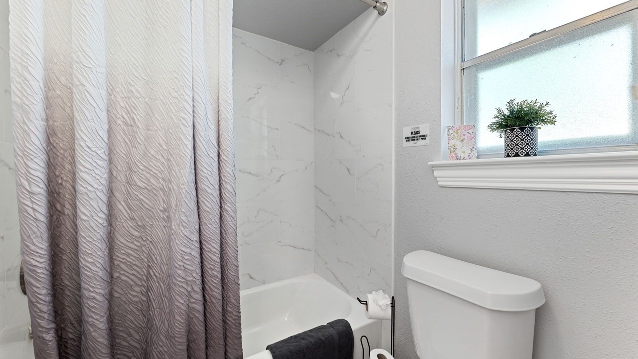 Photo of Bathroom in Atascocita
