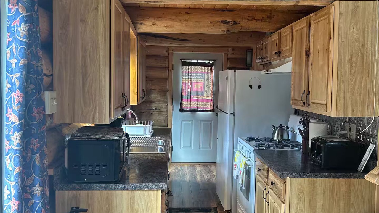 Photo of Kitchen in Cooke City-Silver Gate