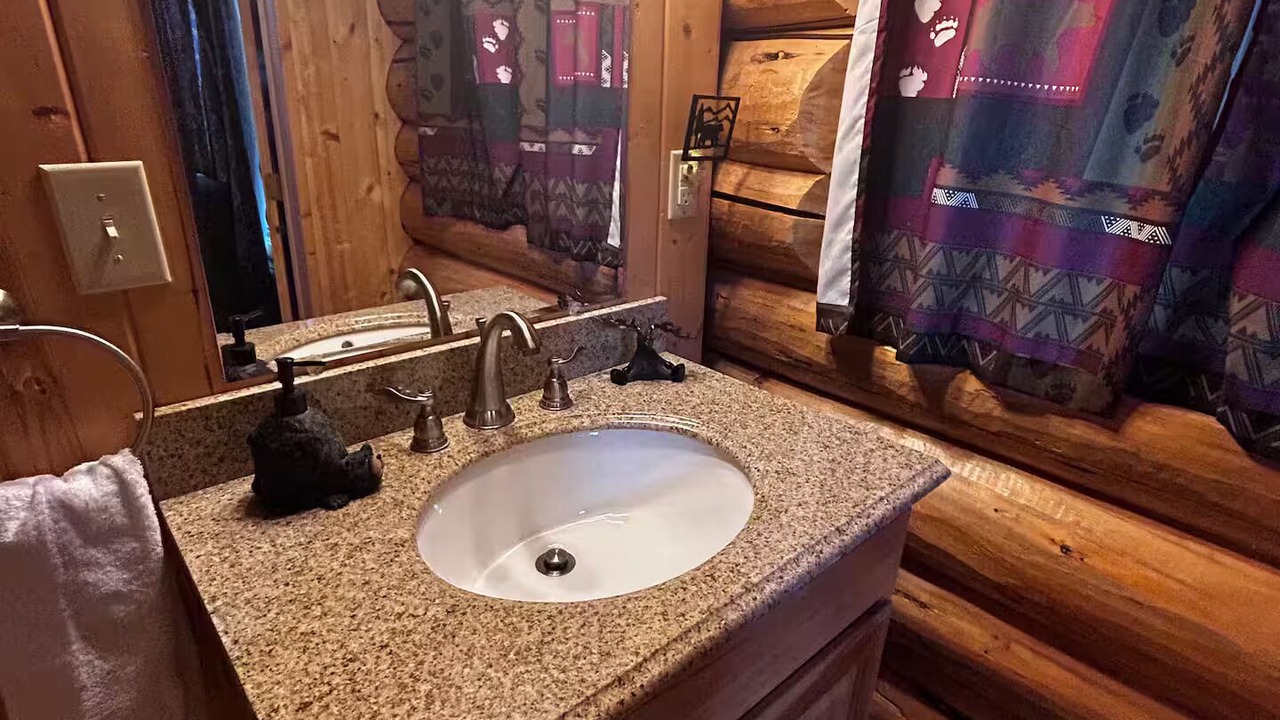 Photo of Bathroom in Cooke City-Silver Gate