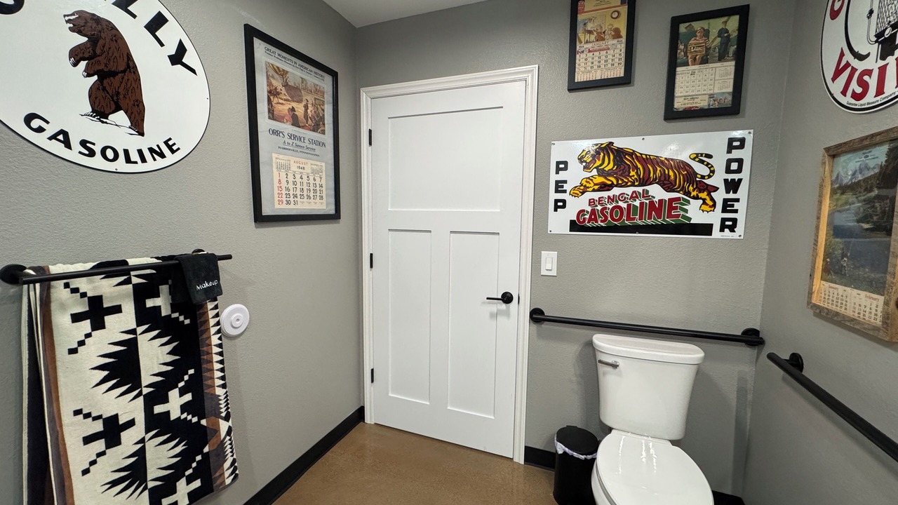 Photo of Bathroom in Gillette