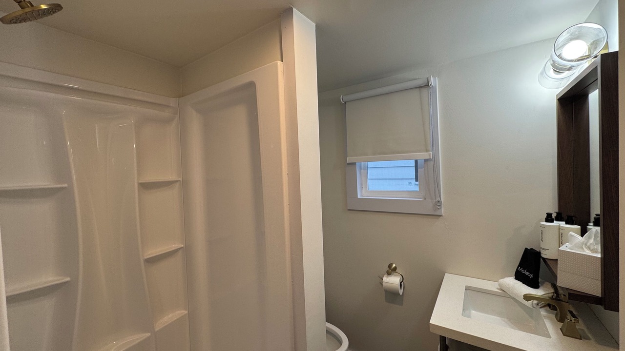 Photo of Bathroom in Geneva-on-the-Lake