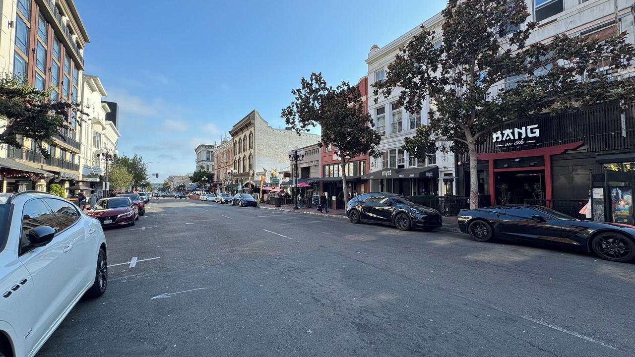 Photo of Others in Gaslamp Quarter