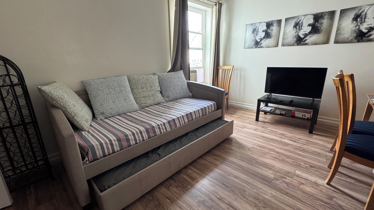 Photo of Bedroom in Gaslamp Quarter