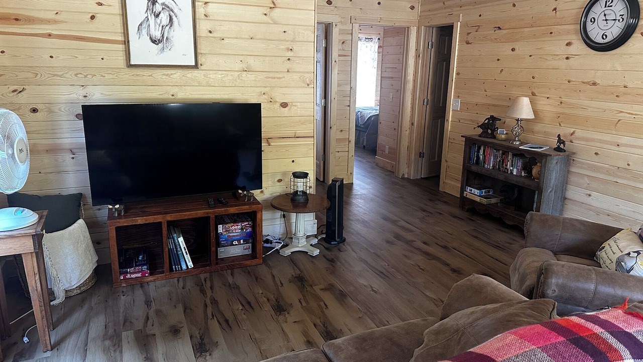 Photo of Livingroom in Cooke City-Silver Gate