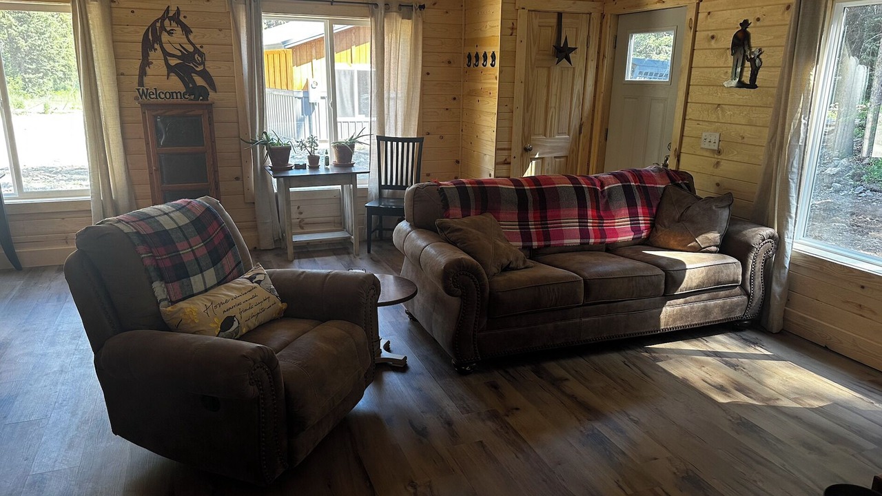 Photo of Livingroom in Cooke City-Silver Gate