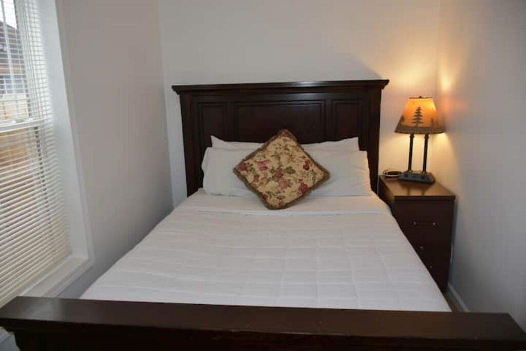 Photo of Bedroom in Gardiner