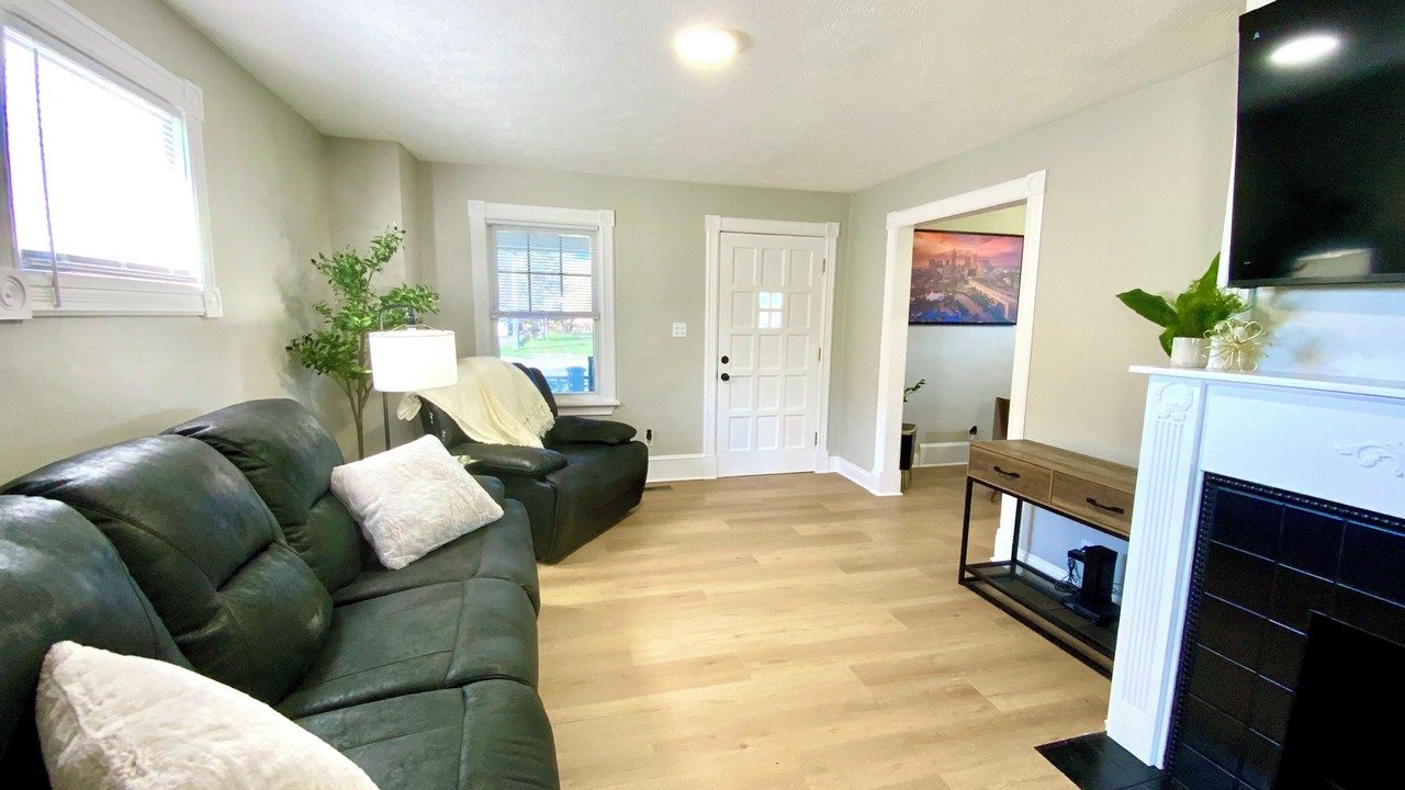 Photo of Livingroom in Mentor
