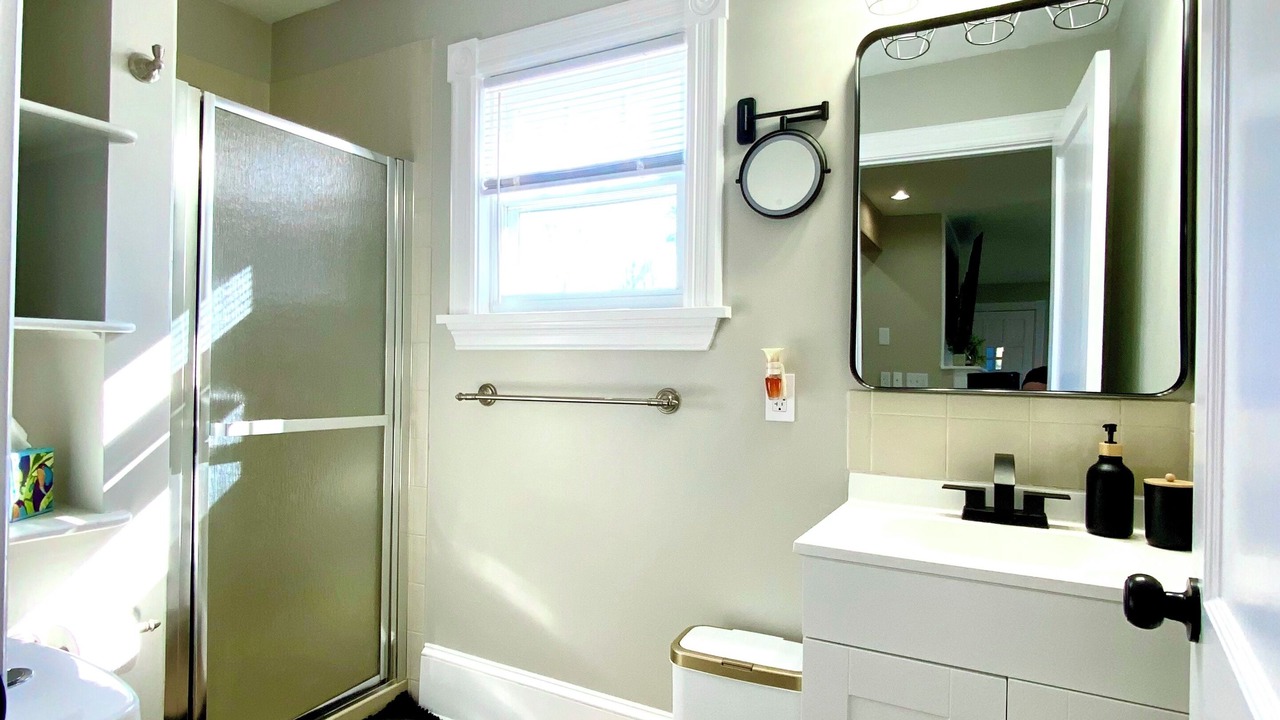 Photo of Bathroom in Mentor