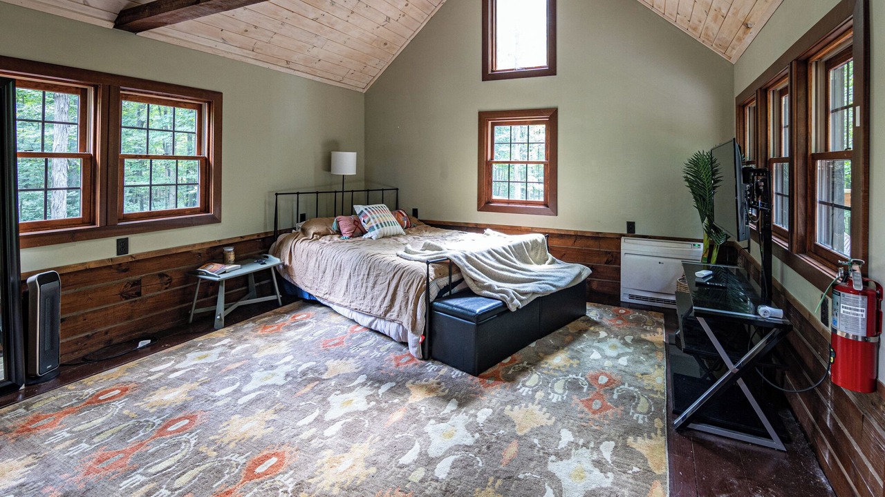 Photo of Bedroom in Dola