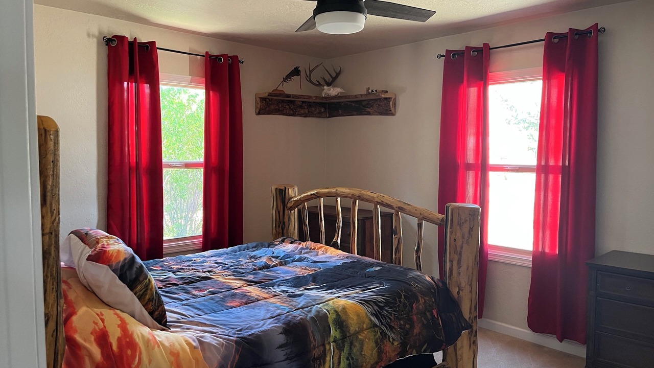 Photo of Bedroom in Dubois