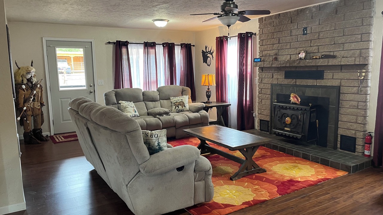 Photo of Livingroom in Dubois