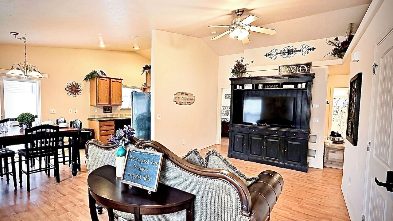 Photo of Livingroom in Jerome