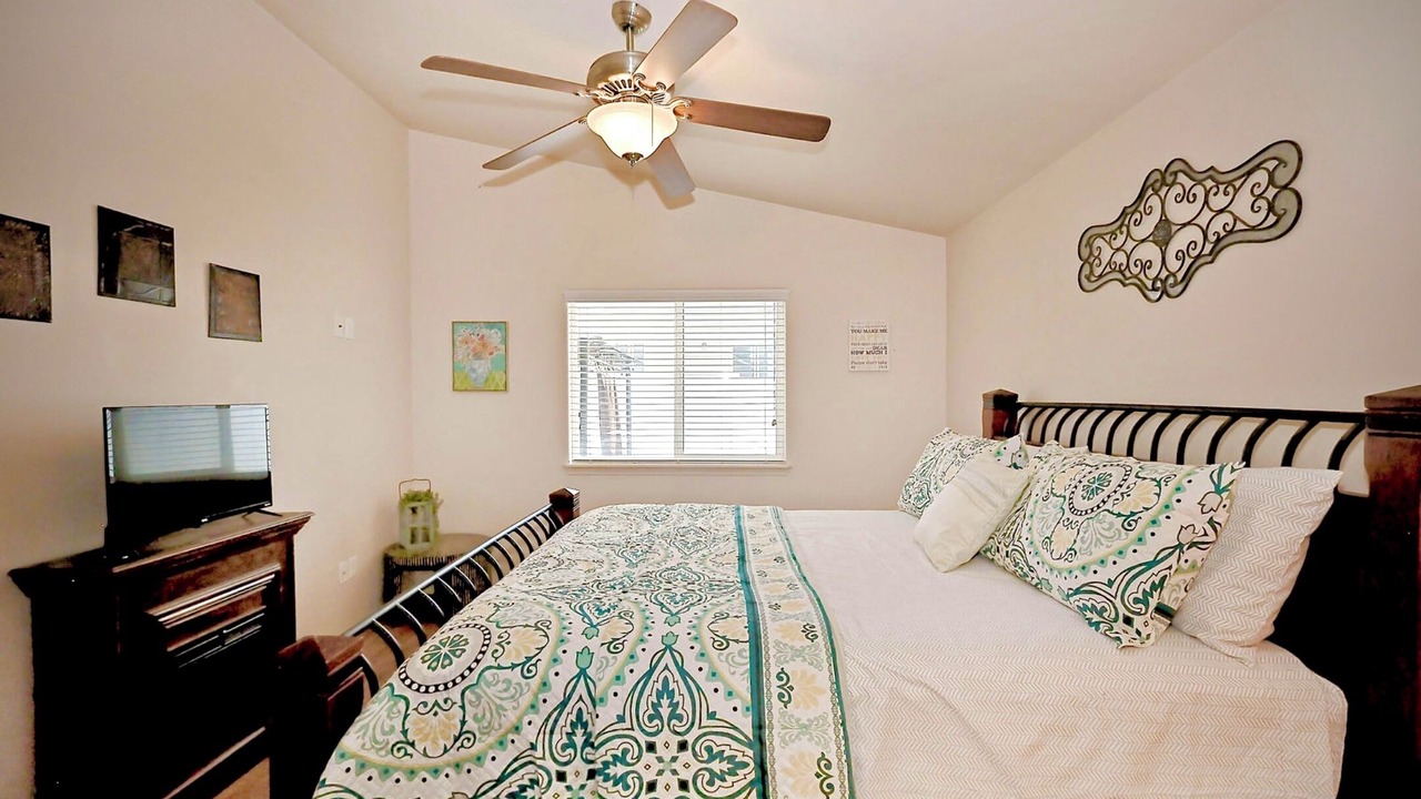 Photo of Bedroom in Jerome