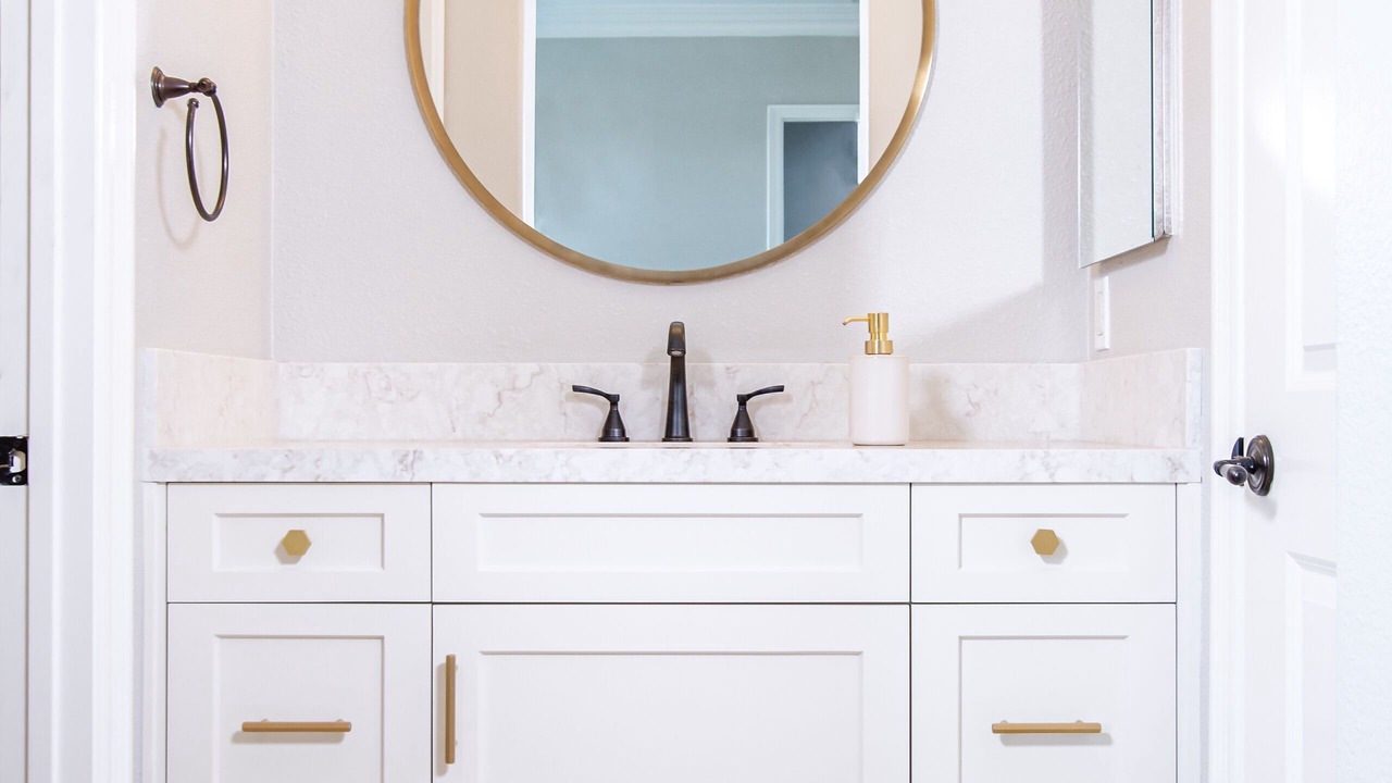 Photo of Bathroom in Fairbanks Summit